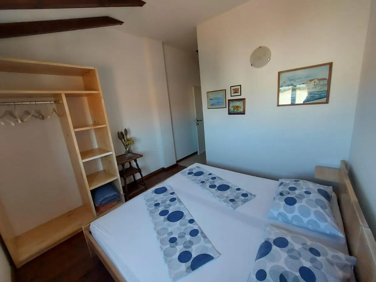 Apartments Bozena Pakostane Croatia