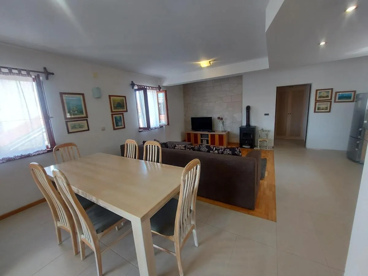 Apartments Bozena Pakostane Croatia
